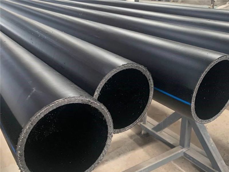 孔網(wǎng)鋼帶聚乙烯防靜電、阻燃、耐熱三合一管材